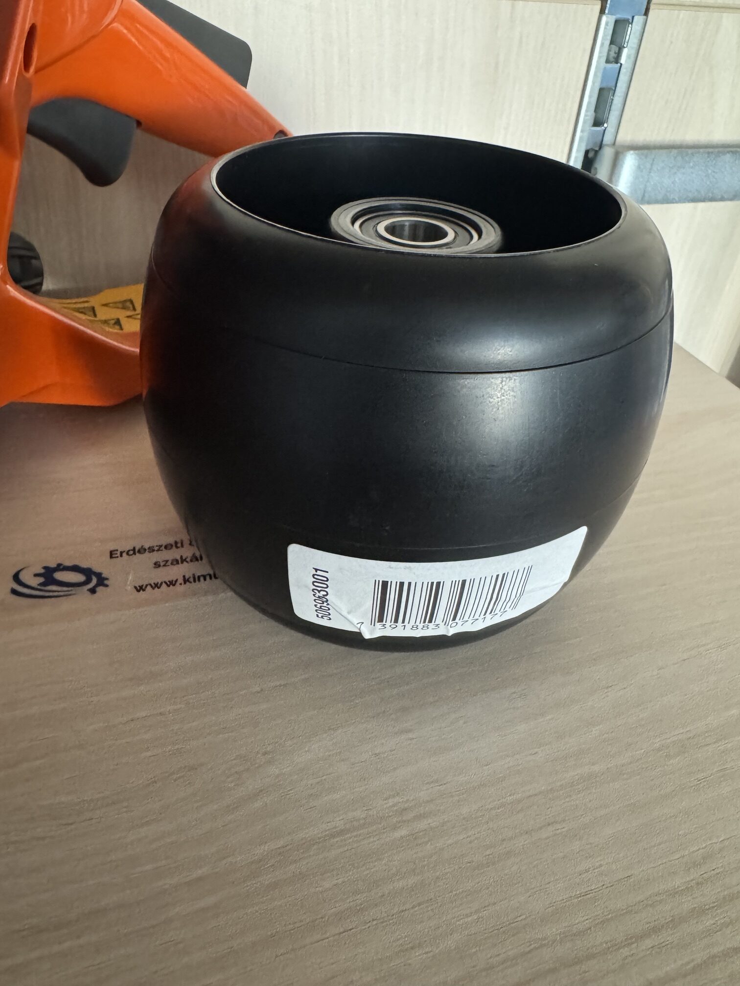 Husqvarna kombiasztal járókerék 506963001